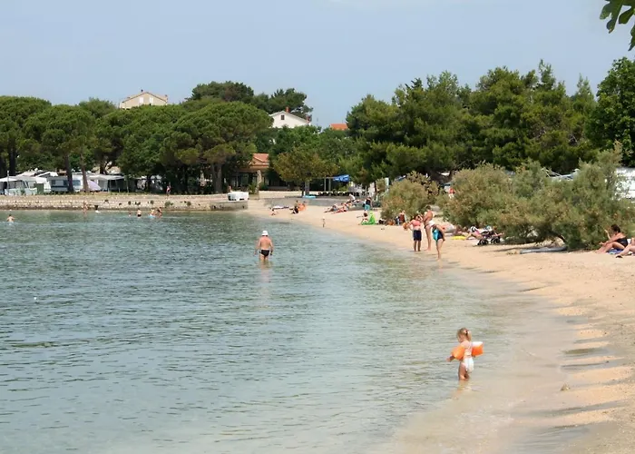 아파트 By The Sea Banjol, Rab - 12838 *